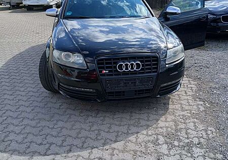 Audi S6 Avant