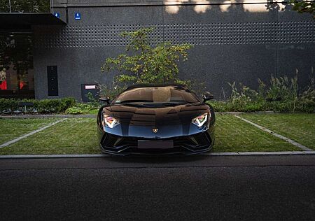 Lamborghini Aventador S *Mietkauf möglich*