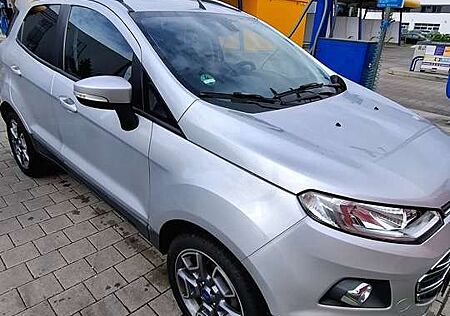 Ford EcoSport 1.0 EcoBoostTITANIUM