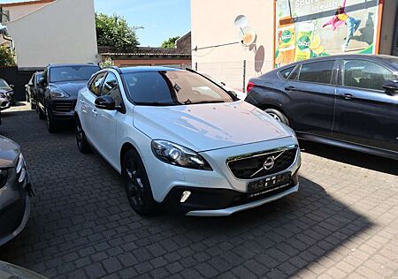 Volvo V90 Cross Country V40 Cross Country V40 CrossCountry Summum Panorama Leder Bi-Xenon