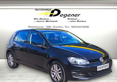 VW Golf Volkswagen / LED / Scheckheft / Isofix
