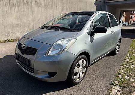 Toyota Yaris 1.3 Cool *1.Hand/Klima/Allwetterreifen*