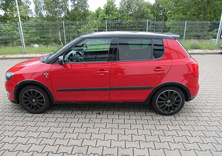 Skoda Fabia 1.2l TSI 63kW Monte Carlo SHZ Einparkhilfe