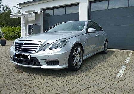 Mercedes-Benz E 63 AMG Speedshift 7G-MCT