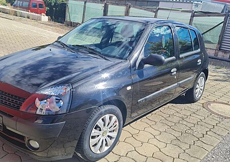 Renault Clio 1.2 Oasis