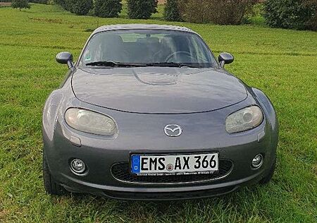 Mazda MX-5 1.8 MZR Roadster Coupe Niseko