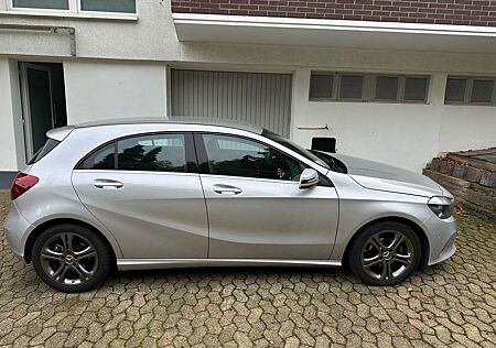 Mercedes-Benz A 180 d Style