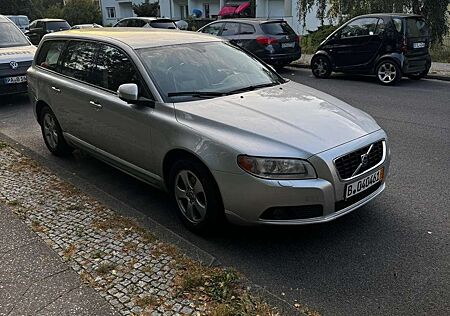 Volvo V70 2.4D Aut. Kinetic