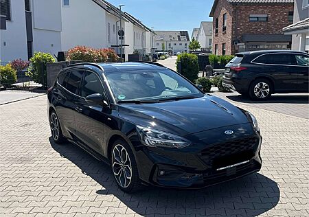 Ford Focus Turnier 1.5 EcoBoost Start-Stopp-System Aut.