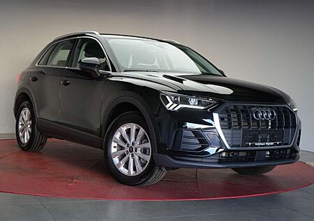 Audi Q3 45 TFSIe S tronic CarPlay/ACC/Virtual/Lane/Si