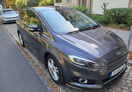 Ford S-Max 2.0 TDCi Bi-Turbo Aut. Titanium