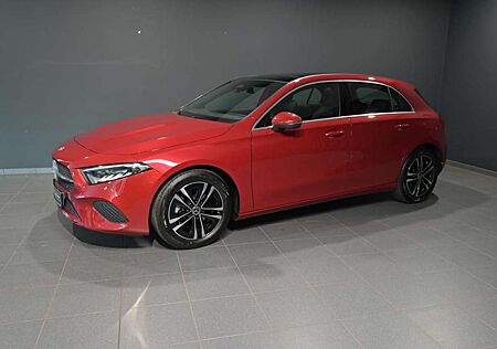 Mercedes-Benz A 200 PROGRESSIVE LINE ADVANCED/PANO/KAMERA/LED