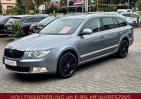 Skoda Superb Combi Exclusive-AUT-LEDER-KLIMA-NAVI-AHK-