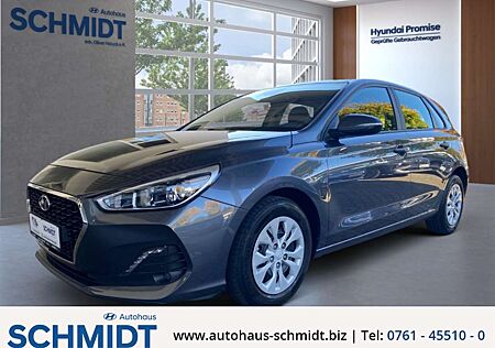 Hyundai i30 Select Navi Klima Apple CarPlay Android Auto Fahre