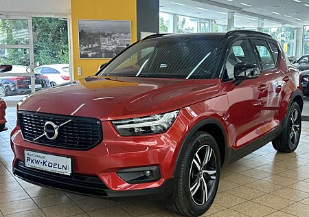 Volvo XC 40 XC40 R Design 2WD *NAVi*KAMERA*LED*LEDER*SPUR*