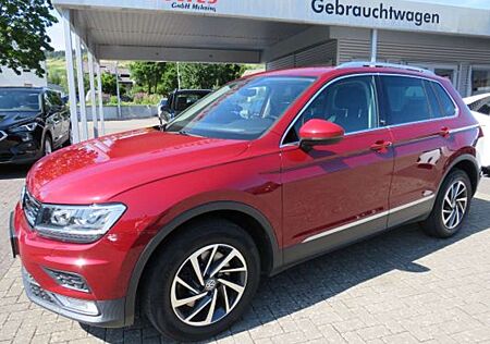 VW Tiguan Volkswagen SOUND 4Motion Standheizung AHK ACC APP LED Navi SH