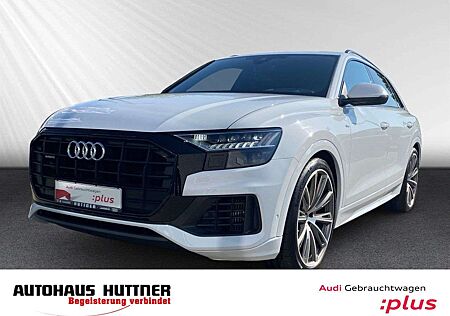 Audi Q8 55 TFSI e quattro S line tiptr. HUD Matrix eGD
