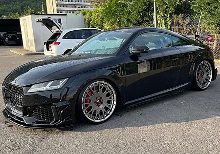 Audi TT RS Coupe quattro S tronic