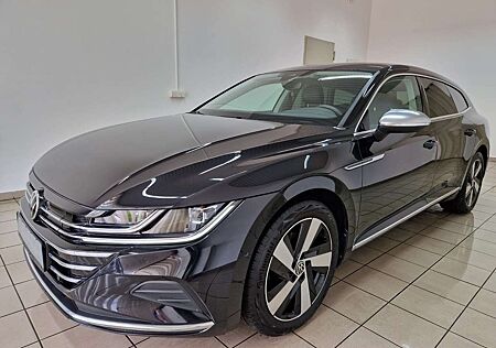 VW Arteon Volkswagen 1.4 TSI Shooting Brake eHybrid LED Matrix Virtual