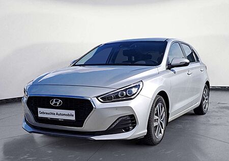 Hyundai i30 1.4 T-GDI Style Navi AHK Lenkradhzg.