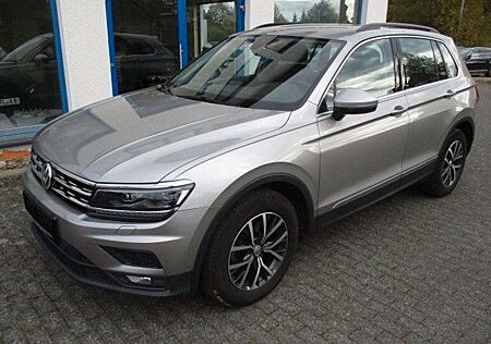 VW Tiguan Volkswagen Comfortline 1.4 TSI ACC LED AHK