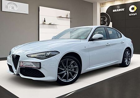 Alfa Romeo Giulia Ti Q4 Sport Assistenz-Paket Navi Kamera