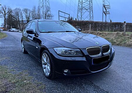 BMW 330d 330 DPF Touring Aut.