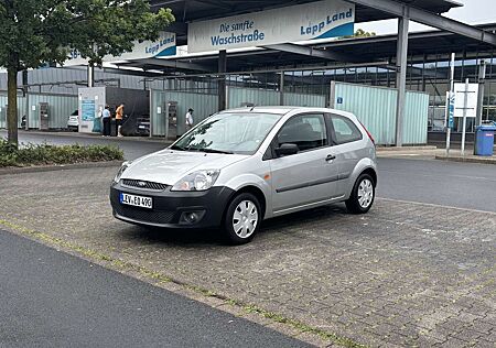 Ford Fiesta 1.3 TÜV Neu