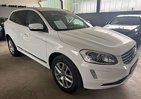 Volvo XC 60 XC60 Summum CAM AUT NAV EUR6 LEDER