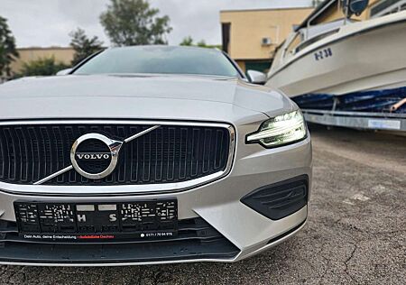 Volvo V60 T5 Kombi Momentum Pro AWD