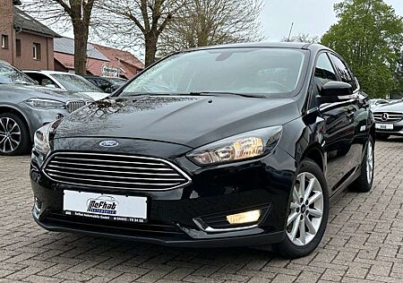 Ford Focus Lim. Titanium*PDC*NAVI*SHZ*