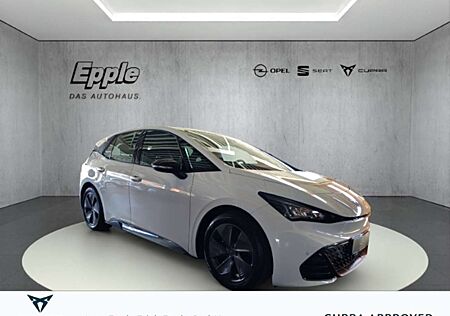 Cupra Born Navi LED ACC Klimaut. PDC v+h +kamera