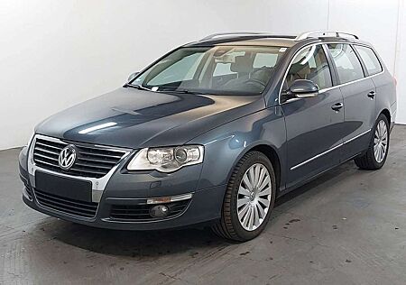 VW Passat Variant Volkswagen Passat Var. 2.0 TDI HIGHLINE*STANDHEIZUNG*XENON*