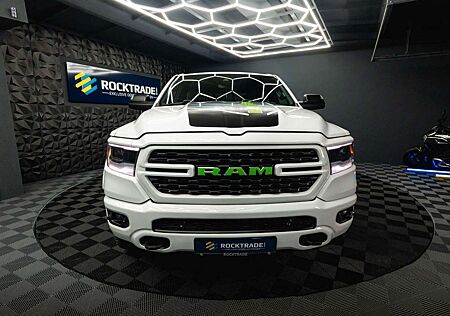 Dodge RAM 5.7 V8 HEMI 4x4 OFFROAD Night-Paket LONGBED