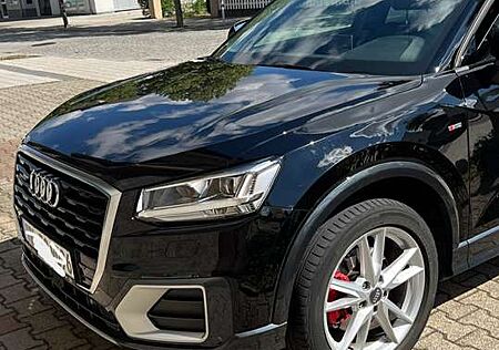 Audi Q2 40 TFSI quattro S tronic