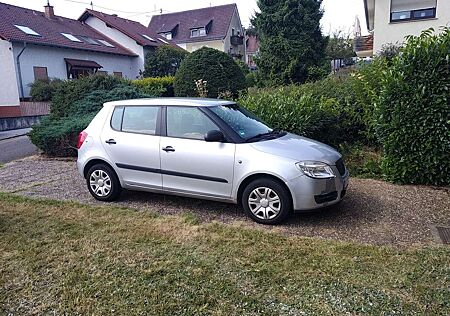 Skoda Fabia II Fließheck 1.2 HTP Classic