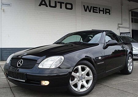 Mercedes-Benz SLK 230