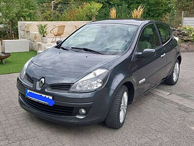 Renault Clio Clio  3-Türer 1.6 16V ESP Initiale