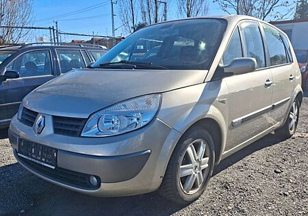 Renault Scenic Dynamique / 74000 Km. Zweite Hand