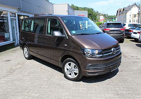 VW T6 Multivan Volkswagen 2,0 TDi DSG 110 KW, Navi, 7Sitze, elSD, 1.Besitz