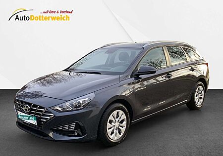 Hyundai i30 Select Mild-Hybrid Kamera, Ganzjahresreifen