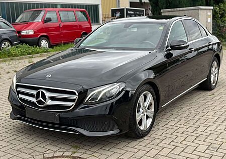 Mercedes-Benz E 200 d Avantgarde*Aut*Navi*PDC*Kam*Schwarz*