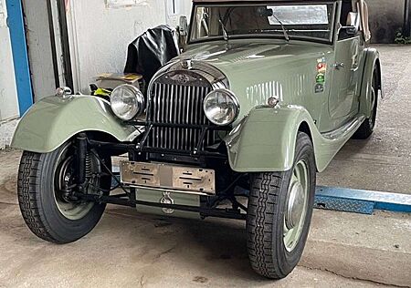 Morgan Plus 4