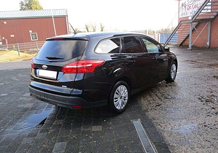 Ford Focus Turnier 1.0 EcoBoost Start-Stopp Edition