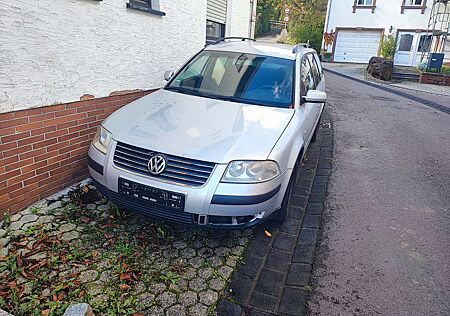 VW Passat Variant Volkswagen 1.9 TDI Comfortline