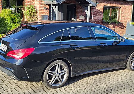 Mercedes-Benz CLA 180 CLA Shooting Brake 180 AMG Line