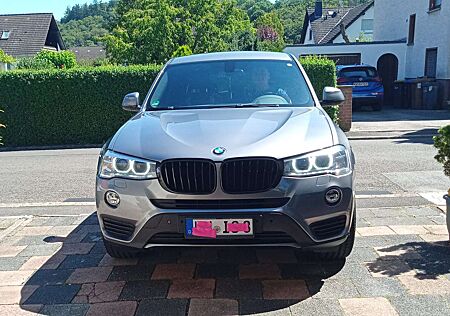 BMW X3 +xDrive20i+Aut.