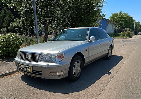 Lexus LS 500 LS 400