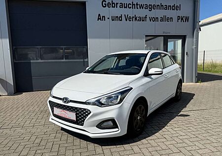 Hyundai i20 Select*SHECKHEFT*8FACH*KLIMA*HU 11/26