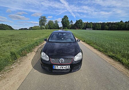 VW Golf GTI Volkswagen 2.0